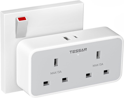 Double plug adapter - uk, 2